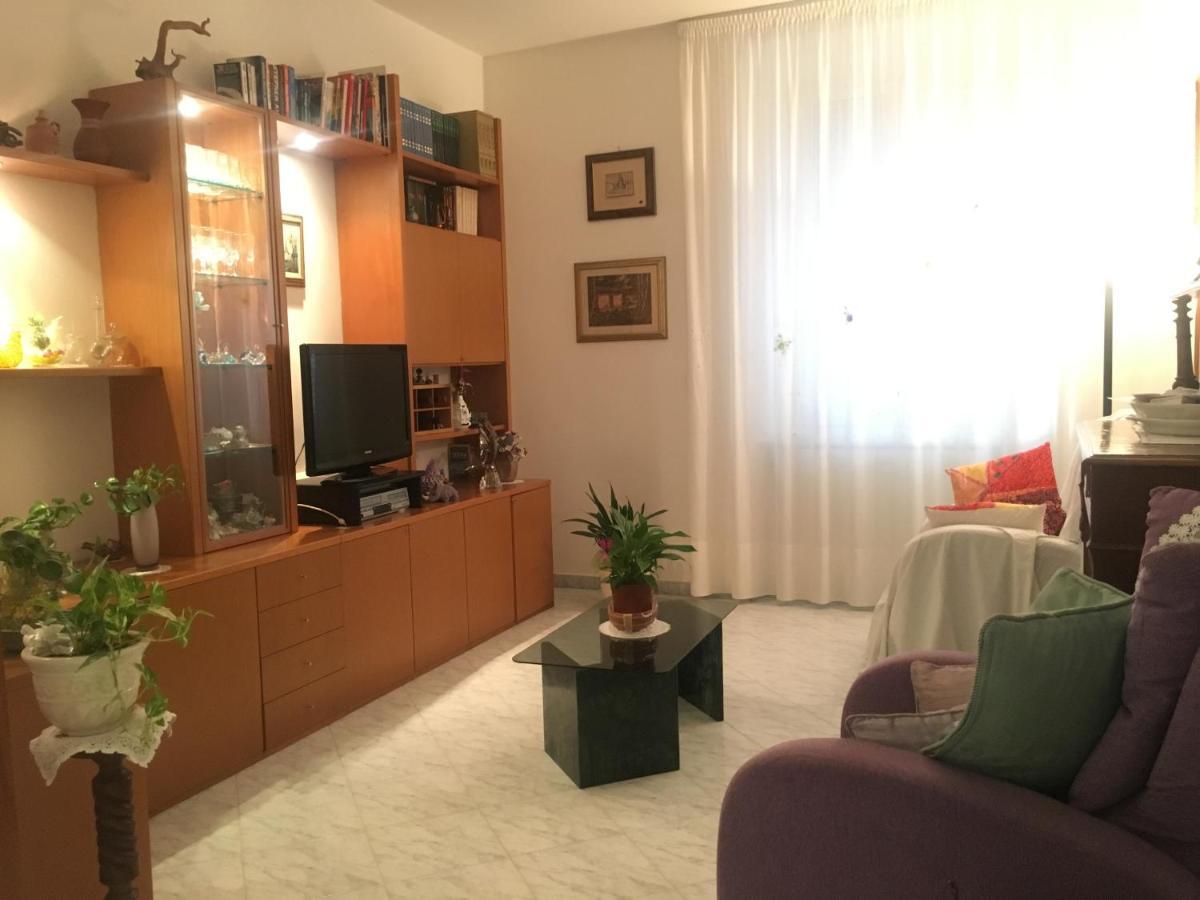 Anne Marie Sweet Home Livorno Bagian luar foto